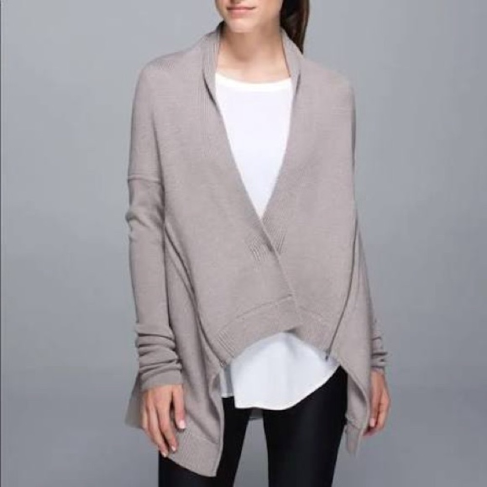 Lululemon Athletica Women's Taupe Cardigan medium 6